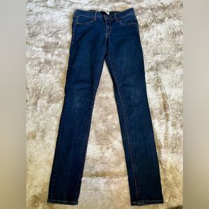Abercrombie & Fitch Skinny Jeans